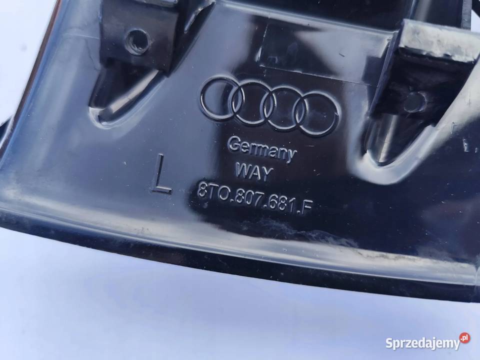 AUDI RS5 KRATKA ZDERZAKA LEWA PRZEDNIA Przemęt