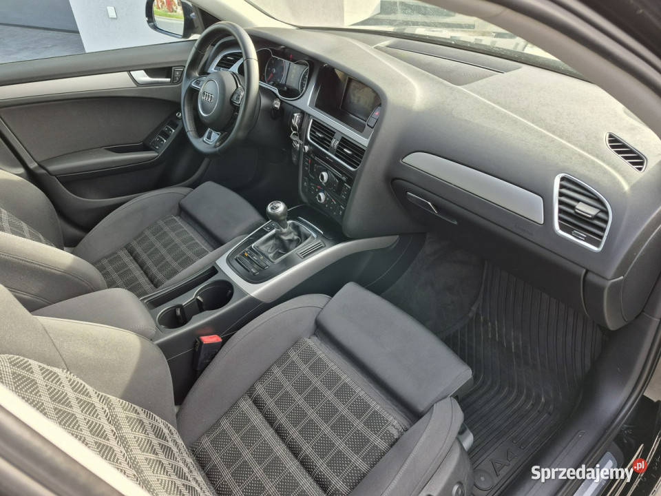 Audi A4 xenon led navi chromy ładny sedan B8 światła LED A4 Drelów