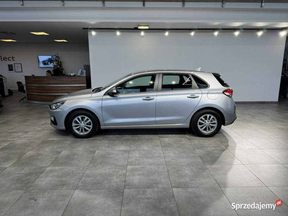 Hyundai i30 VAT 23 Classic 15DPI 110 M6 2022 r garażowany