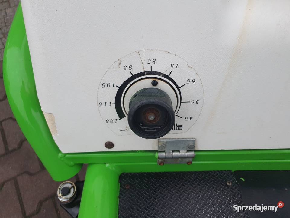 Kosiarka komunalna Etesia H124DX 4x4pług hydraul Kobiele Wielkie sprzedam