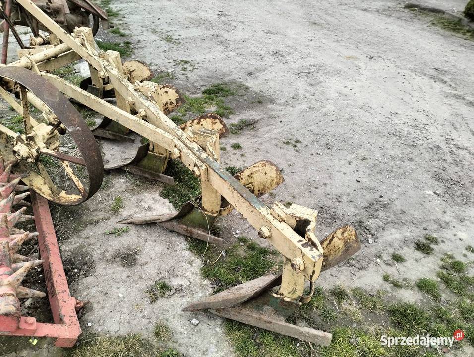 Sprzedam pług 5skibowy Czechy
