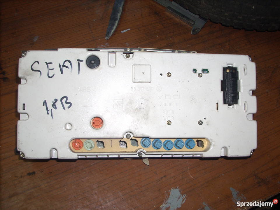 licznik zegary seat cordoba 18b