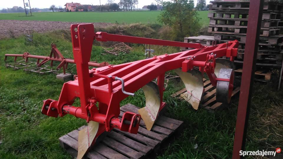 Srzedam pług 4 skibowy 40 Sierakowy