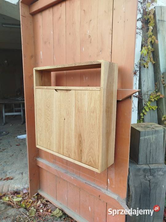 Biurko wiszące z litego drewna dębowego dolnośląskie Postolice