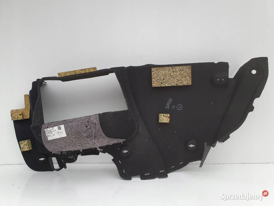 Skoda Superb II HTB LEWY BOCZEK BAGAŻNIKA Rudka