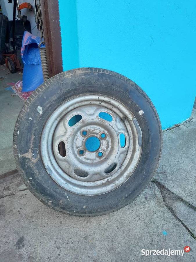 Koło felgą z oponą R13 podkarpackie Nowa Sarzyna