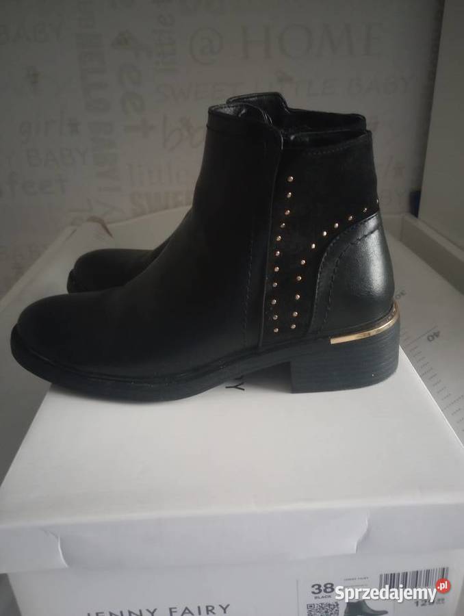 Krótkie kozaczki dodatki złote ocieplane CCC Szczecin sprzedam