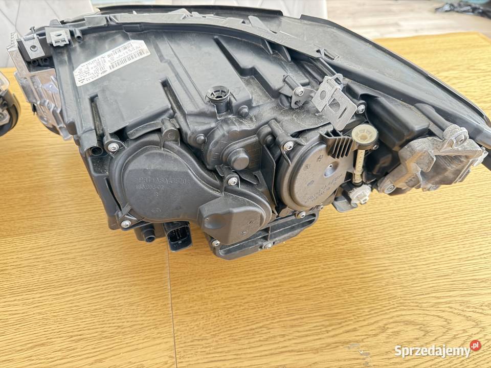 Lampy BMW F10F11 Adatpive Led kompletne Wrocław