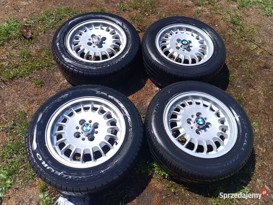 Ładne Oryginalne alufelgi słoneczka BMW E30 14 osobowe Płock