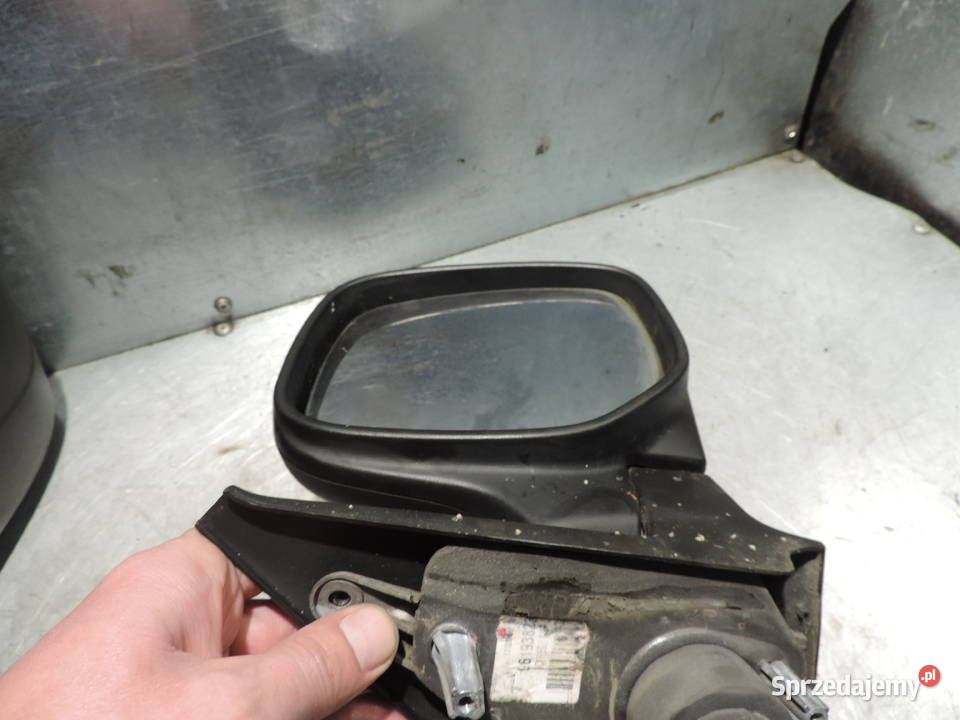 CITROEN BERLINGO I LUSTERKO PRAWE