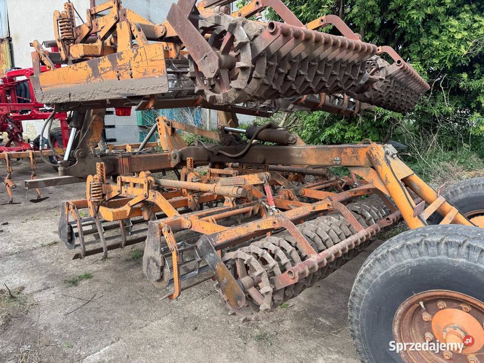 Agregat uprawowy Kompaktor Ostroj Saturn Nowa Ruda