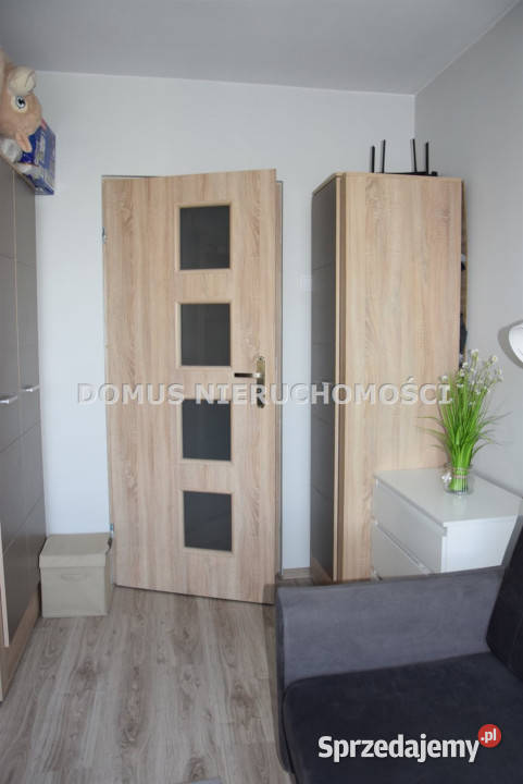 sprzedaży mieszkania Brzeziny 444m2 2 pokoje