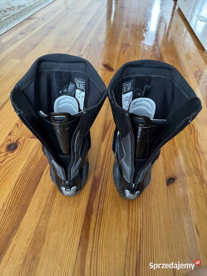 Dainese Torque 3 OUT 42 buty sportowe czarne