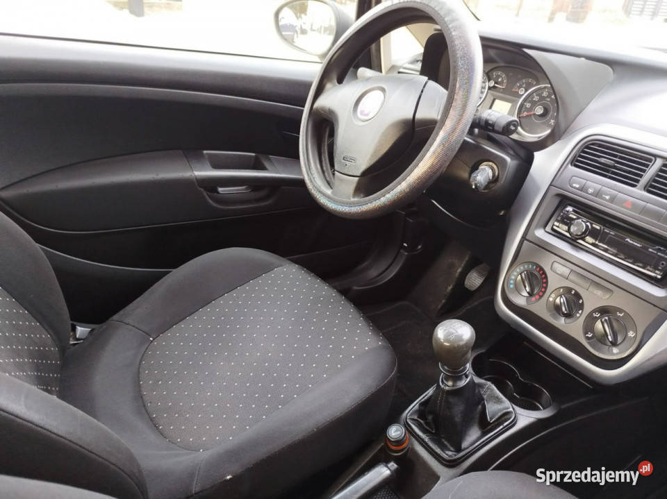 Fiat Grande Panda benzyna import niemcy bez rdzy Rok produkcji 2009