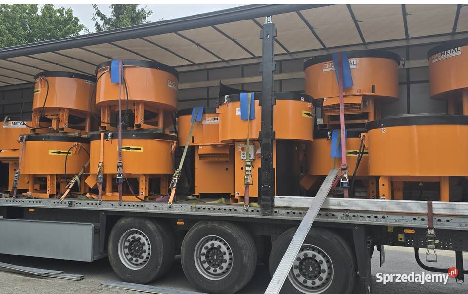 Betoniarka hydrauliczna 600 l Producent Borek