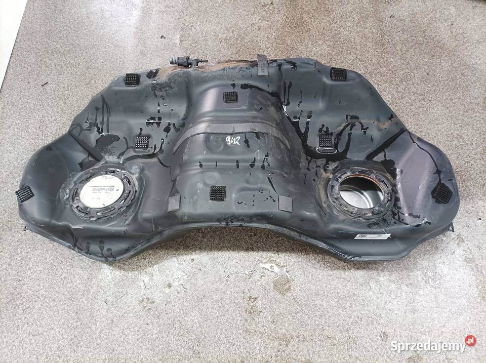 ZBIORNIK PALIWA BAK 30 B V6 06700361310 Maserati świętokrzyskie