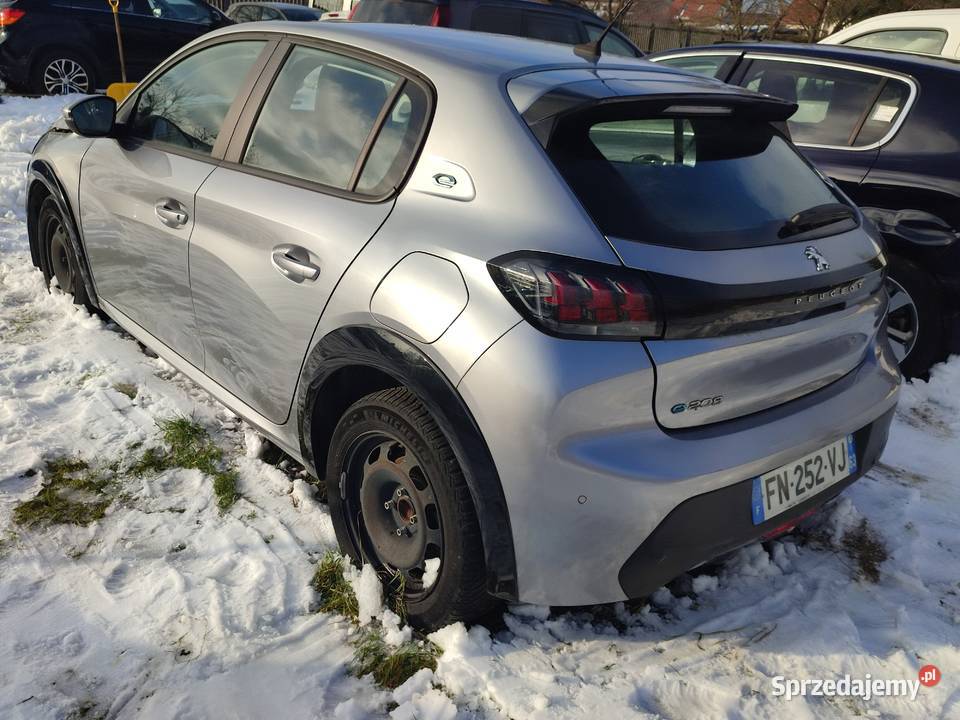 PEUGEOT 208 II elektryk 2020r 30000 automatyczna świętokrzyskie Kielce