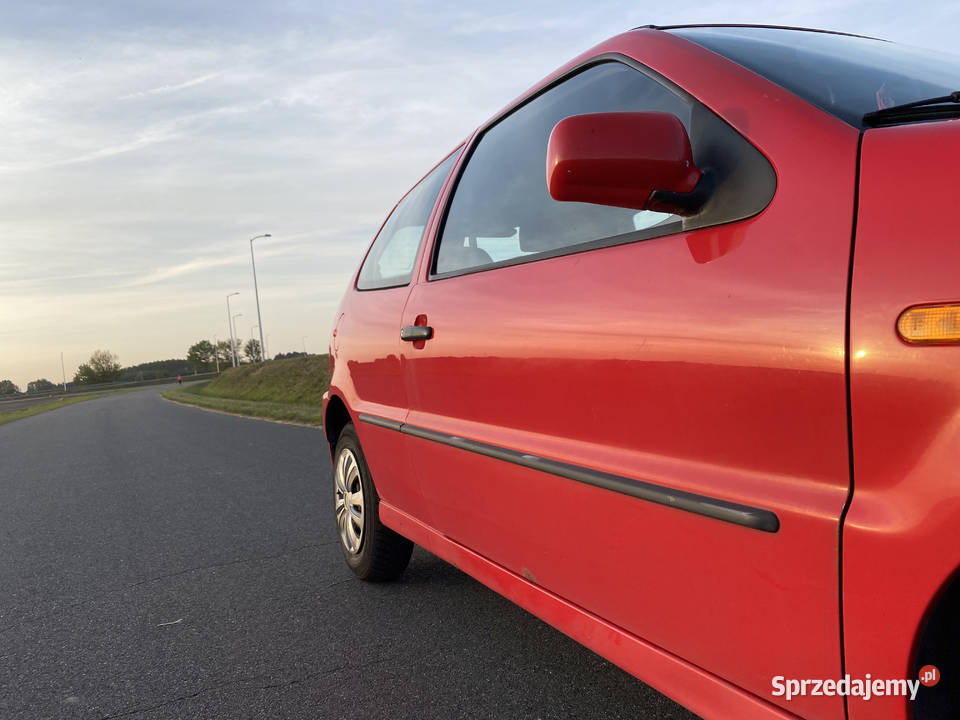 Volkswagen Polo Czerwony manualna Samochody osobowe