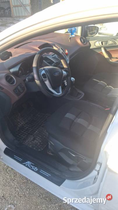 Ford Fiesta mk7 16 diesel świętokrzyskie Łopuszno