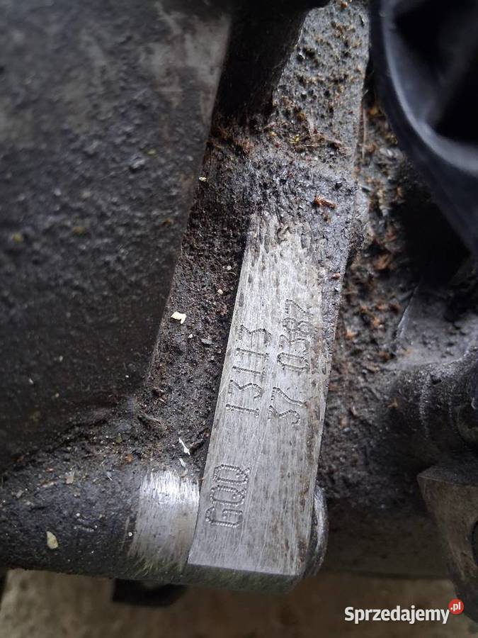 Skrzynia golf 5 uszkodzona GQQ osobowe Tymbark