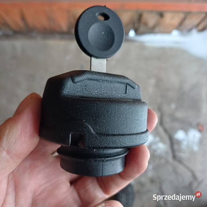 Korek wlewowy paliwa uniwersalny lubelskie Lubartów sprzedam