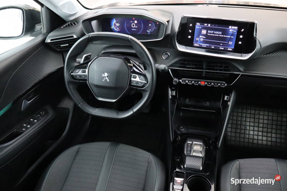 Peugeot 208 12 PureTech światła do jazdy dziennej śląskie Zabrze
