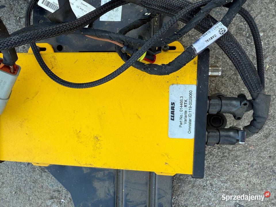 GPS komplet RTK zdemontowany z ciągnika Claas Nowa Ruda