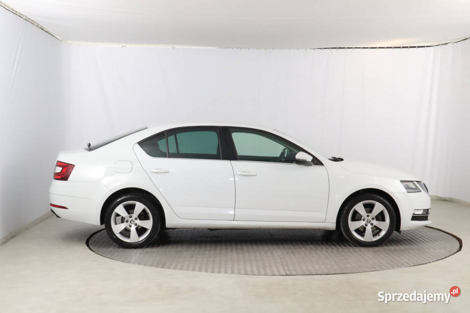 Skoda Octavia 10 TSI podgrzewane fotele Zabrze sprzedam