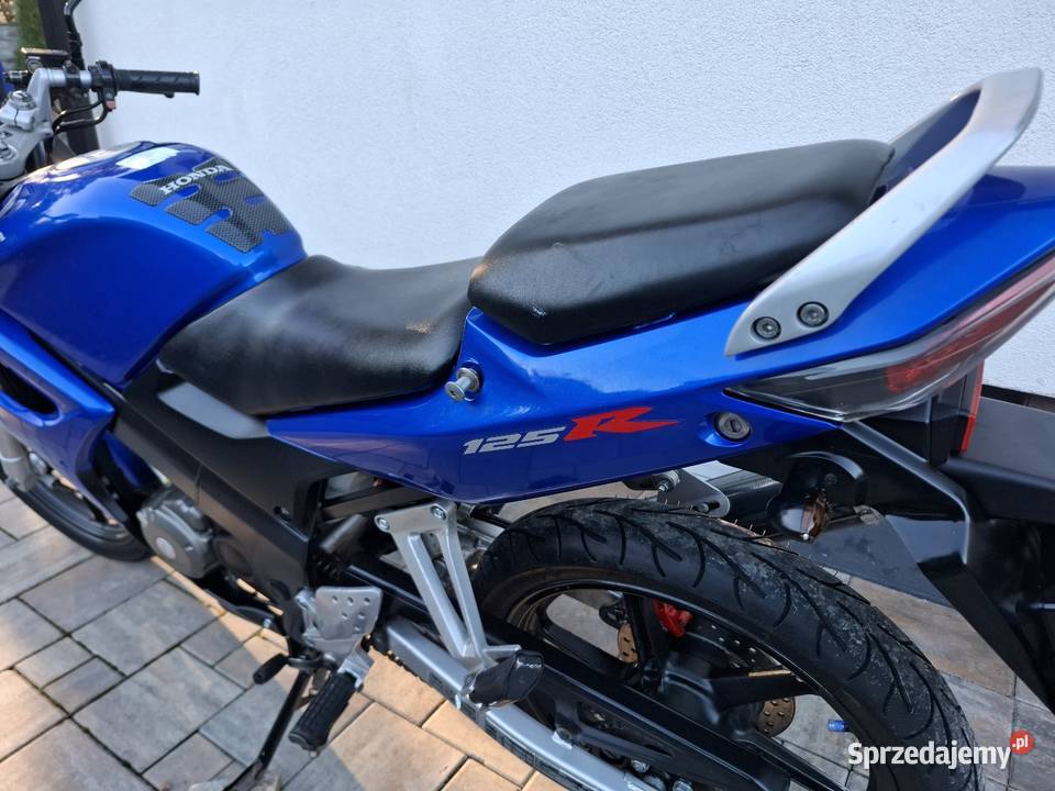 Honda cbr 125 2007 przebieg 18 benzyna Chobrzany