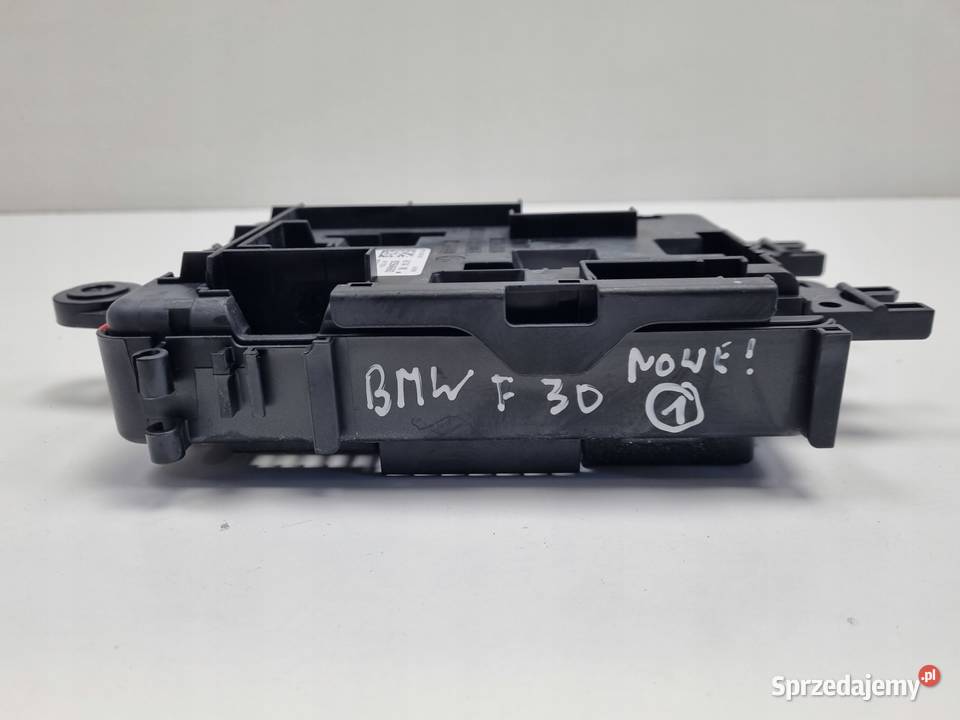 BMW F20 F30 F31 X5 F15 X6 F16 F85 ROZDZIELACZ