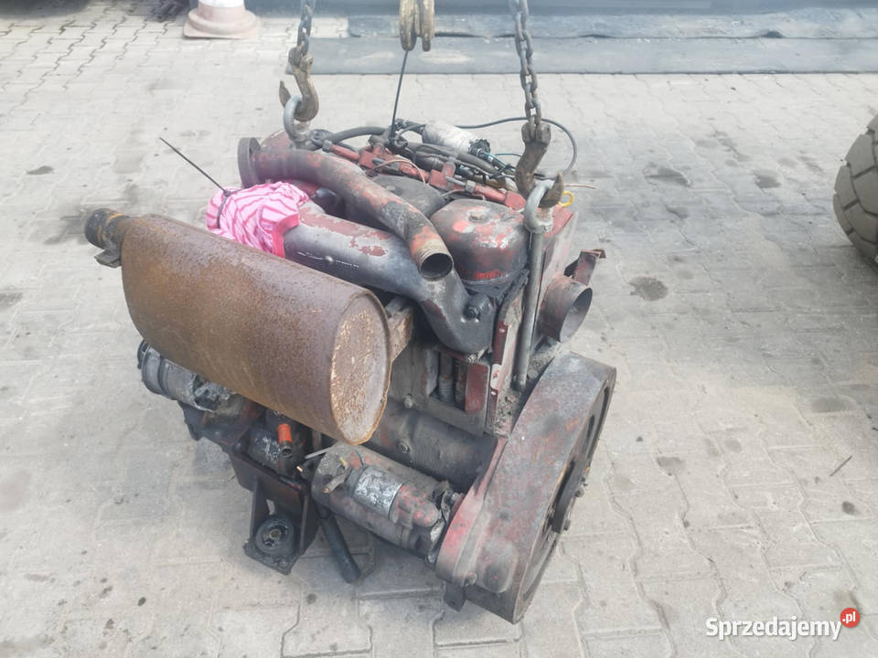 Silnik Deutz F3L912W 3 cylindrowy pompa Strzyżew
