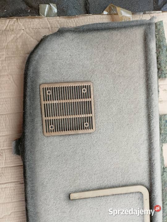 Mercedes 190 W201 tylna półka przedlift kremowa świętokrzyskie