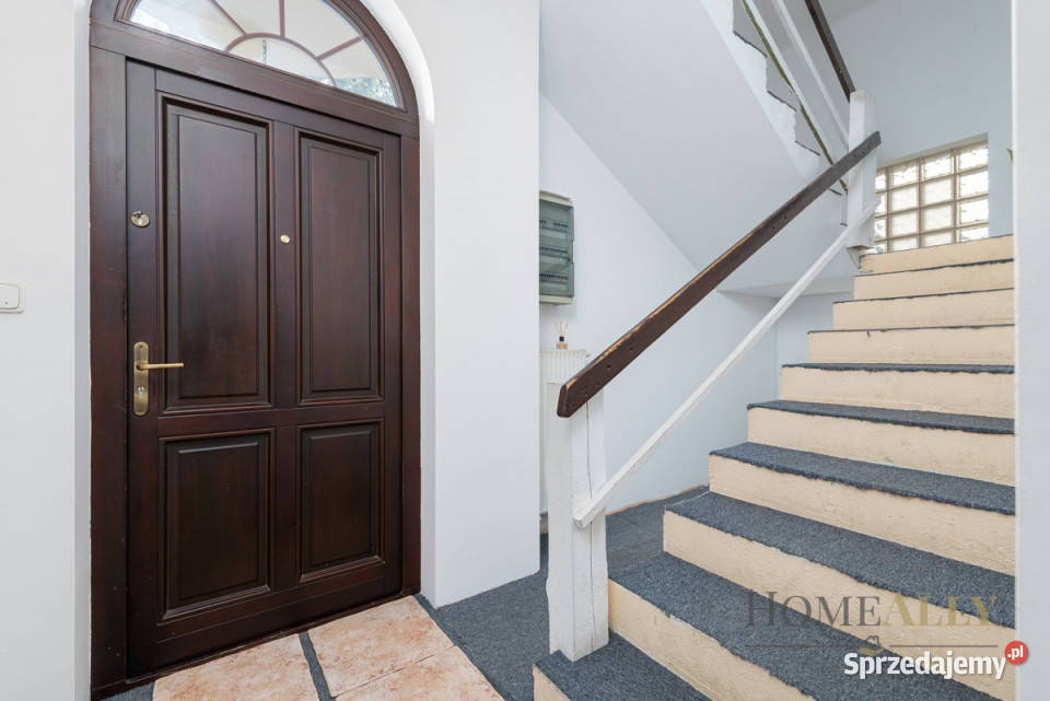 sprzedaży domu wolnostojącego Warszawa 24052m2 2 piętra mazowieckie