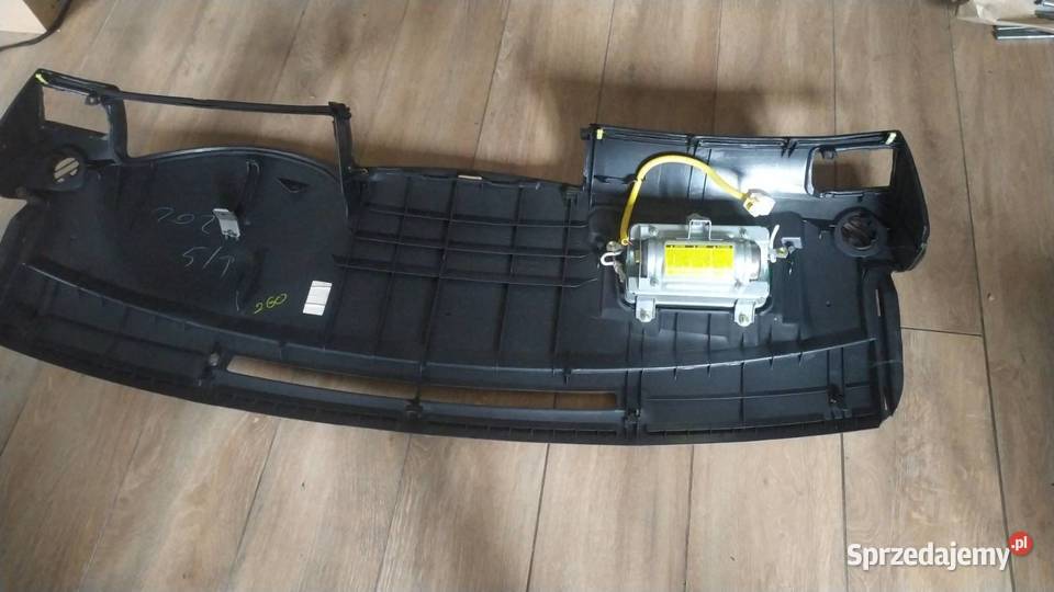 Deska rozdzielcza Corolla E12 KOMBI świętokrzyskie Starachowice