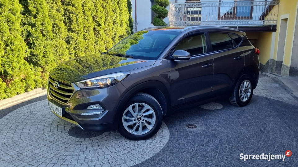 Hyundai Tucson 16 Turbo Serwis NaviKamera manualna Płońsk sprzedam