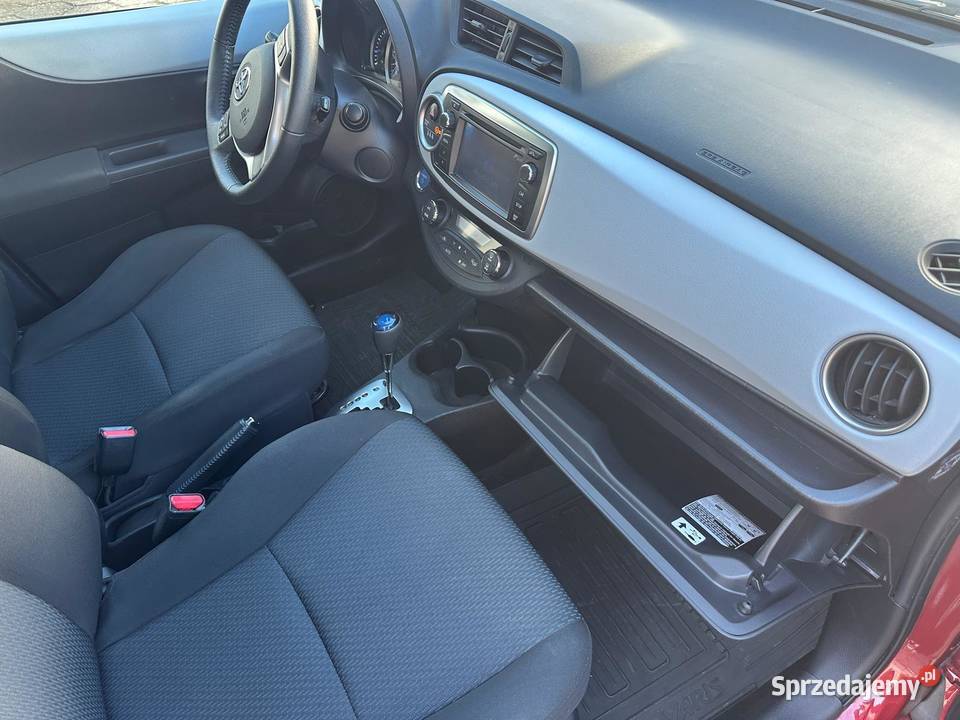 Toyota Yaris Hybryda Automat 85325 centralny zamek Samochody osobowe Zgorzelec sprzedam