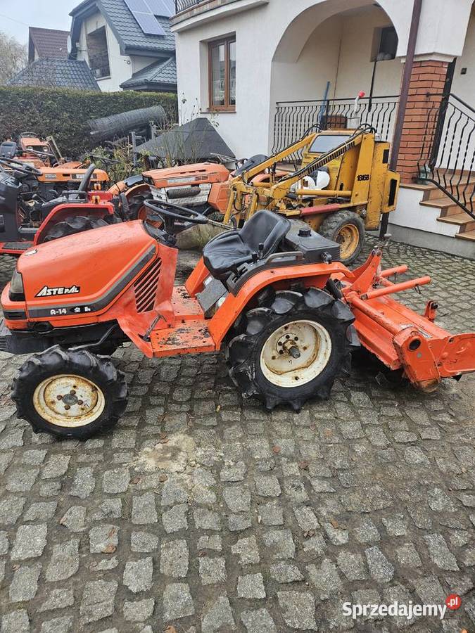 Kubota B7001 4x4 z glebogryzarką aste iseki tm Rożno-Parcele
