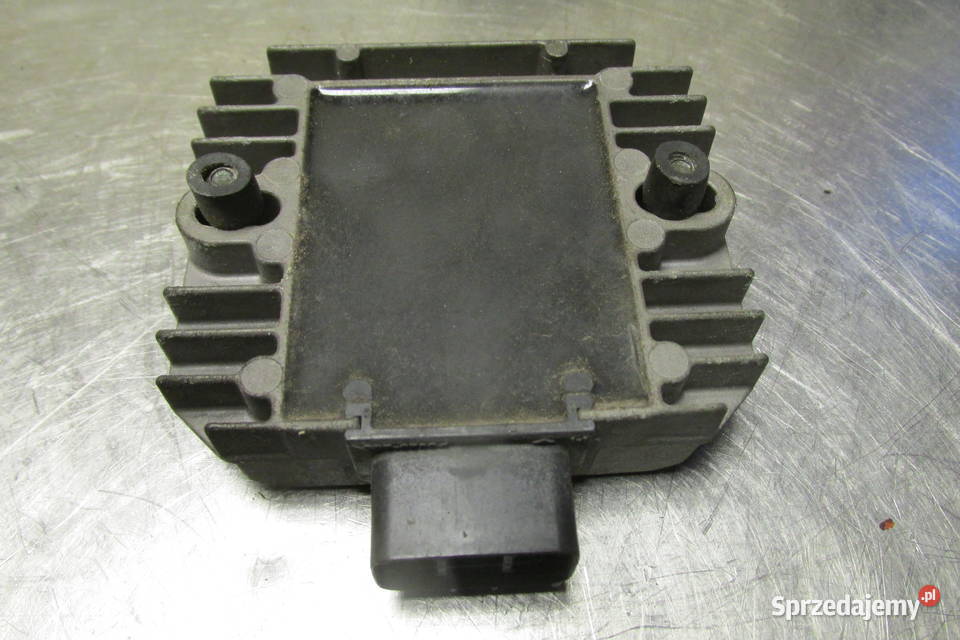 Regulator napięcia Suzuki AN 400 Burgman 20r Sandomierz
