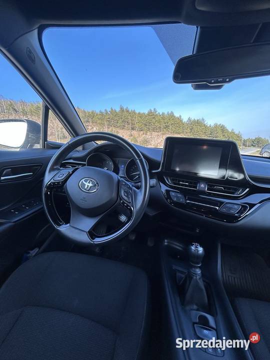 TOYOTA CHR C-HR Samochody osobowe świętokrzyskie Chęciny