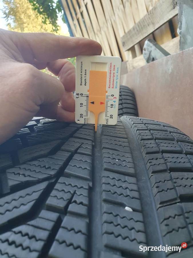 Opony 4 sztuki zimowe hankook winter i cept evo2 Mielec
