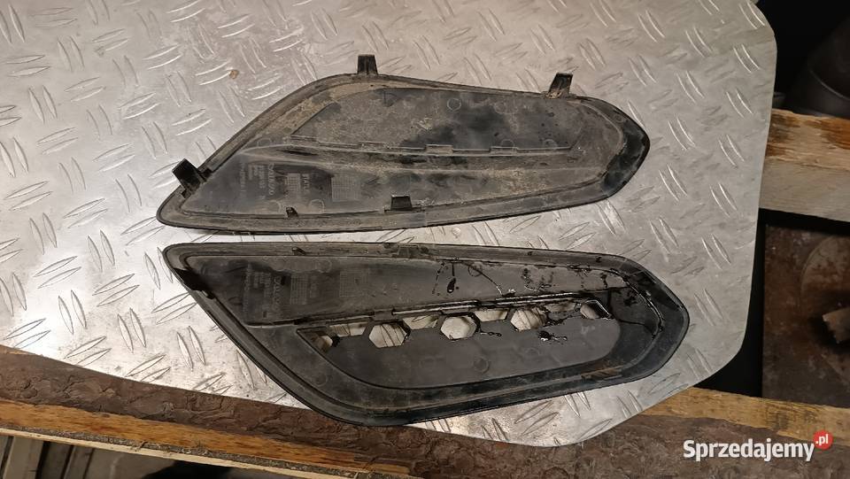 Kratki zderzaka Volvo S60 V60 31294130 OE Orzesze sprzedam