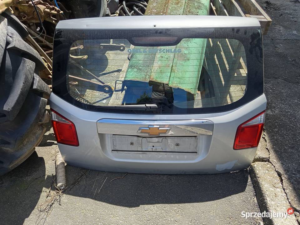 Chevrolet Orlando Tylna klapa Lampy uszkodzony opolskie