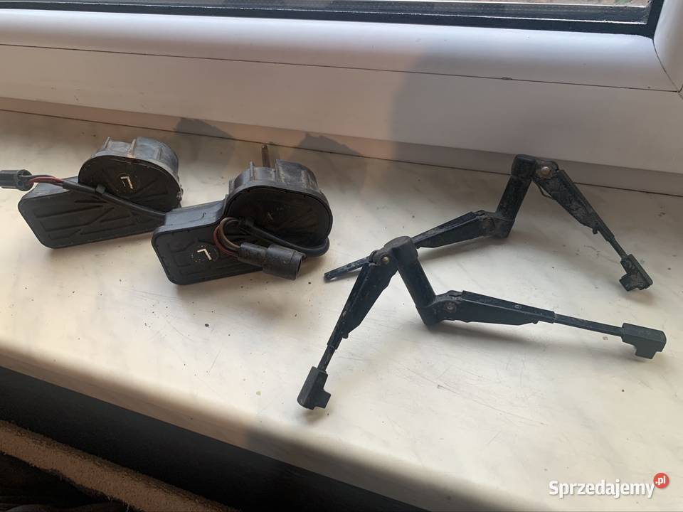 BMW e23 ramiona reflektorów BMW e23 silniczki Lampy przednie