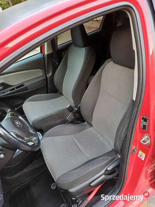 Yaris Hybrid HSD mazowieckie Warszawa