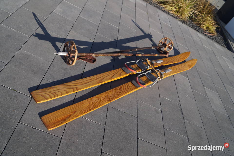 Stare narty jesionowe 150 kijki w komplecie Pruchnik