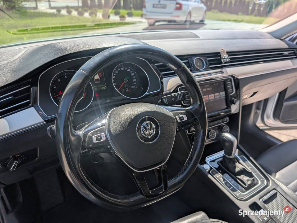 Passat B8 20 TSI 220 Highline Panorama elektryczne lusterka