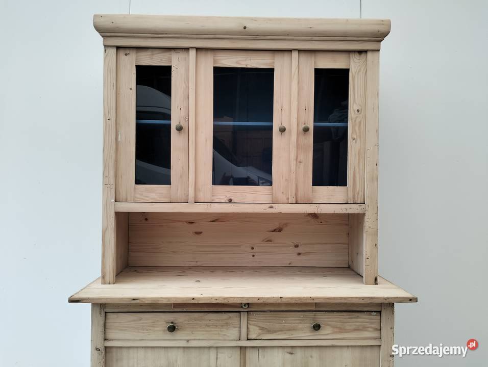 kredens antyczny drewniany sosnowy antik studio Lubrza