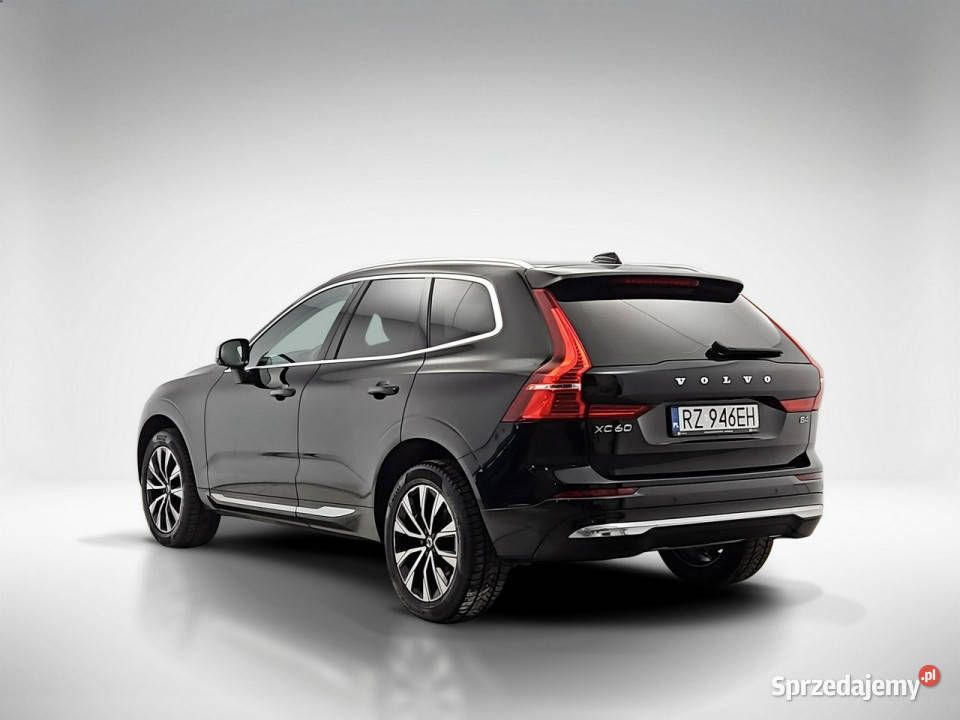 Volvo XC 60 B4 D Plus Bright Z Polskiego Salonu Warszawa