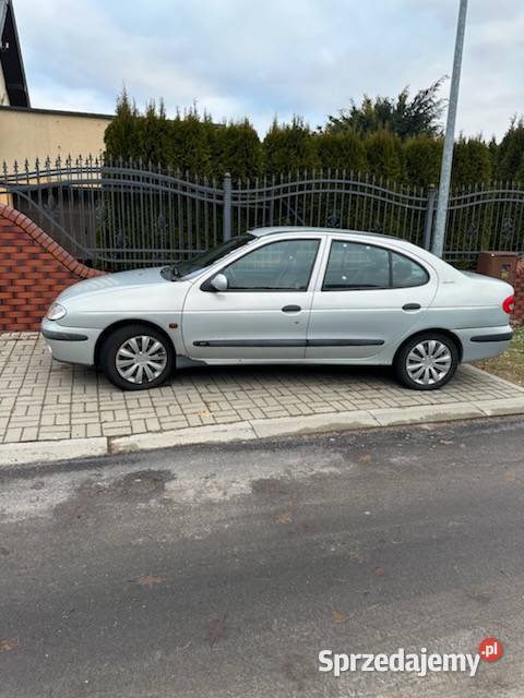 Renault megan 2000 r 1,6 b oc i pt