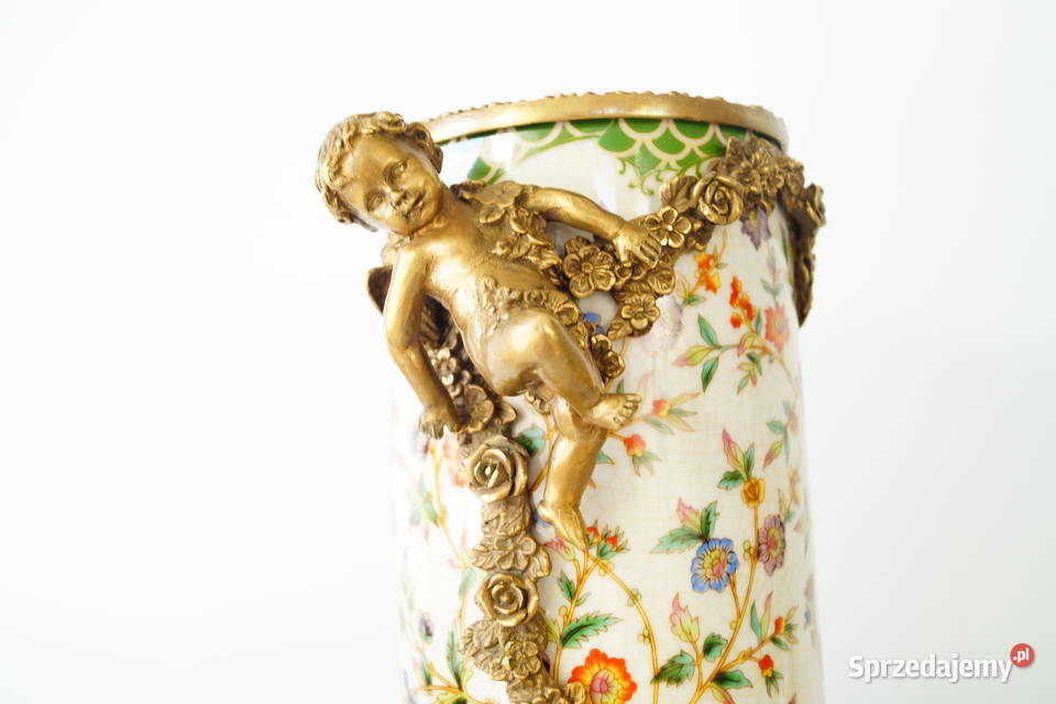 Porcelanowy wazon waza z amorami porcelana z sprzedam